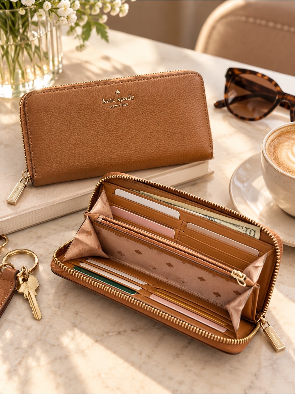 🐞🐞🐞kate spade Tan Pebbled Leather Zip Wallet with Gold Logo